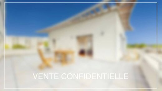 Apartment in Bagneux, Hauts-de-Seine