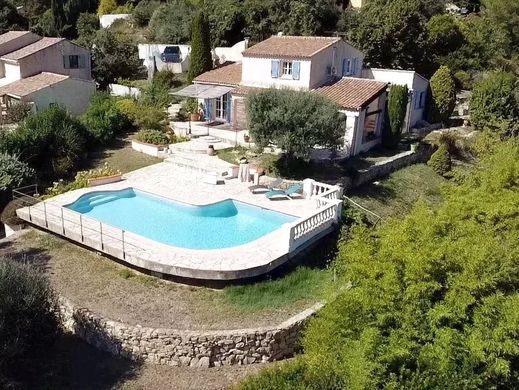 Luxe woning in Saint-André-de-la-Roche, Alpes-Maritimes