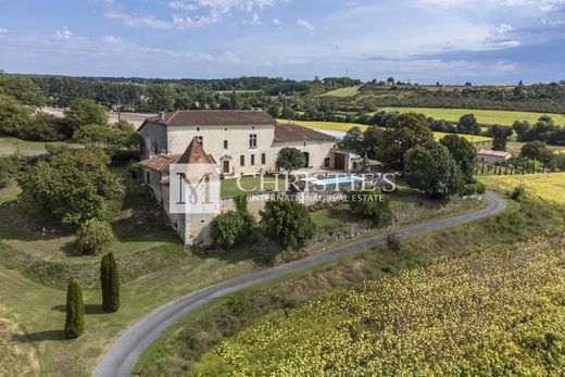 Paleis in Chalais, Charente