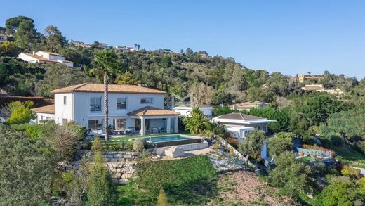 Villa in Les Adrets-de-l'Estérel, Var