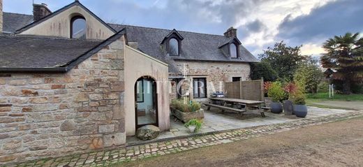 Casa de lujo en Plouégat-Guérand, Finisterre