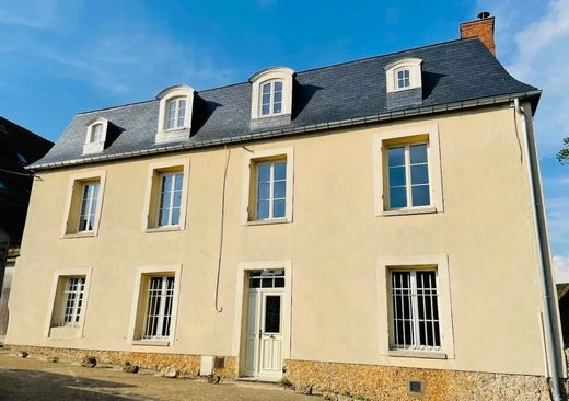 Maison de luxe à Dampierre-en-Yvelines, Yvelines