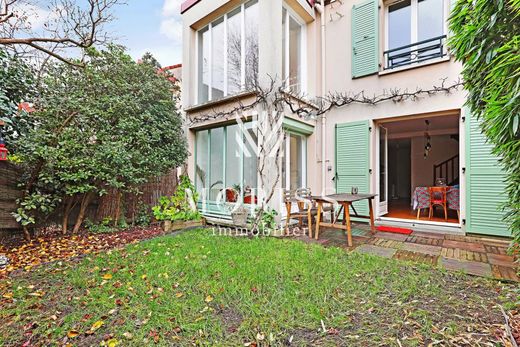 Πολυτελή κατοικία σε Le Plessis-Trévise, Val-de-Marne