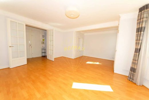 Apartment in Suresnes, Hauts-de-Seine
