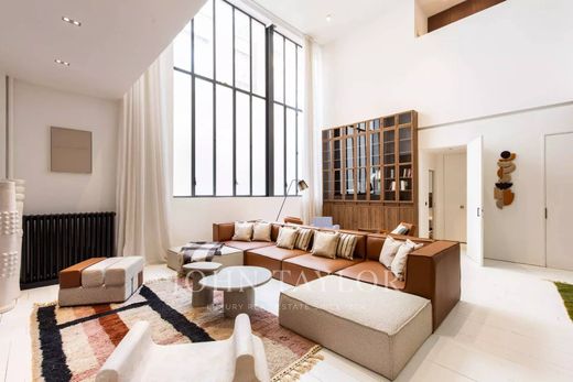 Apartment / Etagenwohnung in Provence-Opéra – Grands Boulevards, Paris