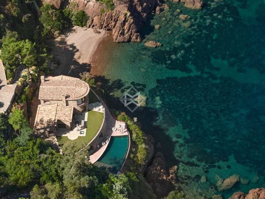 Maison de luxe à Théoule-sur-Mer, Alpes-Maritimes