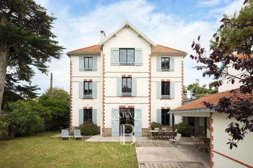 Villa in Pornichet, Loire-Atlantique