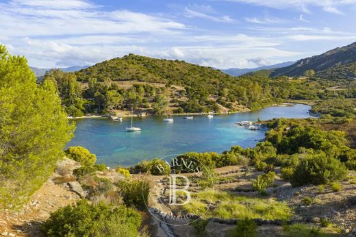 Willa w Saint-Florent, Upper Corsica