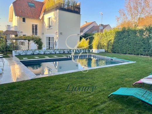 Πολυτελή κατοικία σε Montmorency, Val d'Oise
