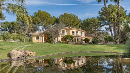 Luxe woning in Mougins, Alpes-Maritimes