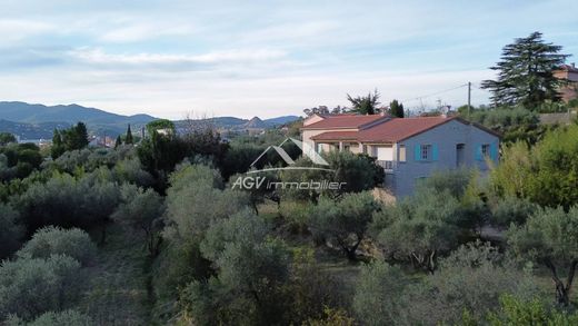 Элитный дом, Alès, Gard