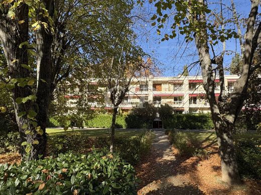 Piso / Apartamento en Aix-en-Provence, Bocas del Ródano