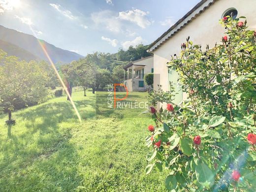 Villa a Annot, Alpi dell'Alta Provenza
