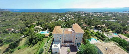 ﺷﻘﺔ ﻓﻲ Saint-Raphaël, Var