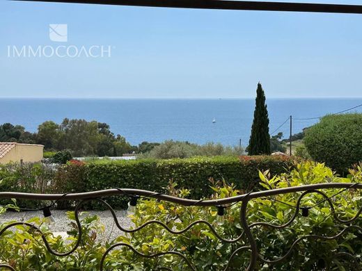 ‏וילה ב  Carqueiranne, Var