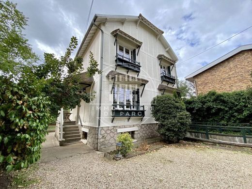 Элитный дом, Croissy-sur-Seine, Yvelines