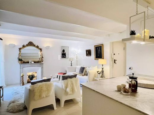 Apartment in Cannes, Alpes-Maritimes