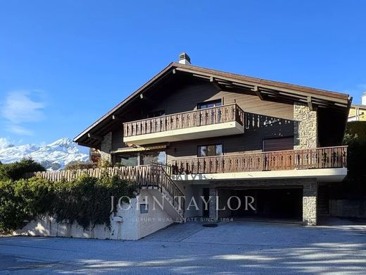 Chalet a Crans-Montana, Sierre District