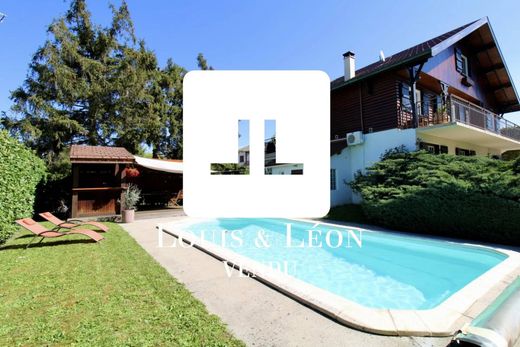 منزل ﻓﻲ Montluel, Ain