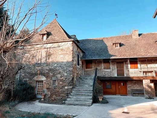 Элитный дом, La Bastide-l'Évêque, Aveyron
