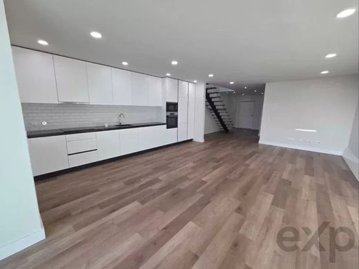 Luxury home in Aradas, Aveiro