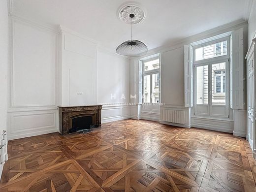 Apartment in Lyon, Rhône