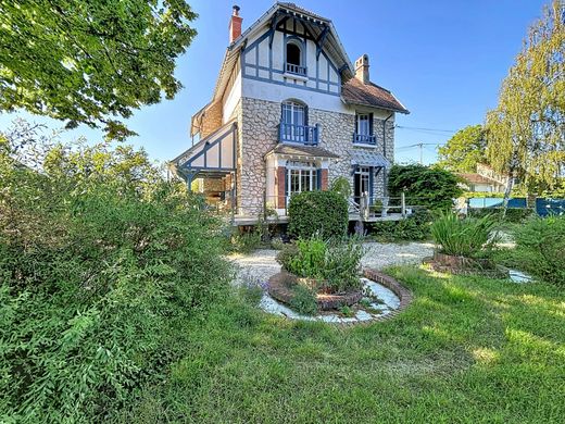 Luxury home in Samois-sur-Seine, Seine-et-Marne