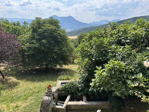 Casa di lusso a Digne-les-Bains, Alpi dell'Alta Provenza