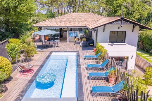 Luxe woning in Pyla sur Mer, Gironde