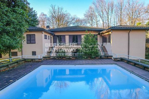 Villa à Borgo Ticino, Novare