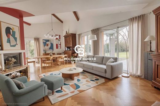 Luxury home in Pessac, Gironde