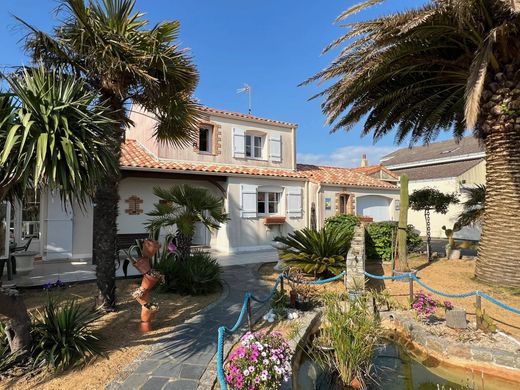 Luxe woning in La Plaine-sur-Mer, Loire-Atlantique