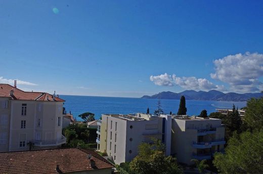 아파트 / 칸, Alpes-Maritimes