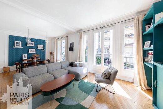 Apartment in Monceau, Courcelles, Ternes, Paris
