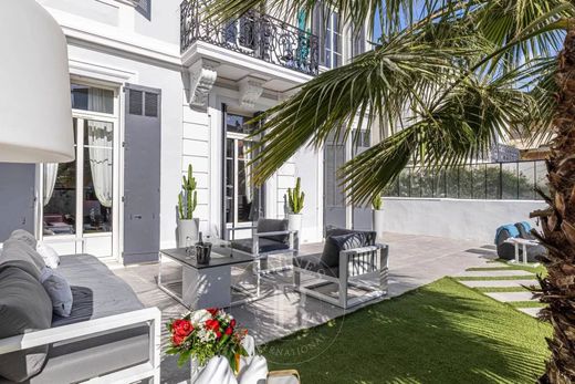 Villa in Cannes, Alpes-Maritimes