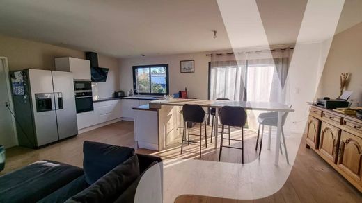 Casa di lusso a Le Teich, Gironda