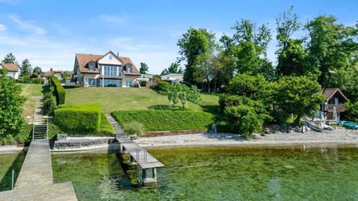 Luxus-Haus in Saint-Prex, Morges