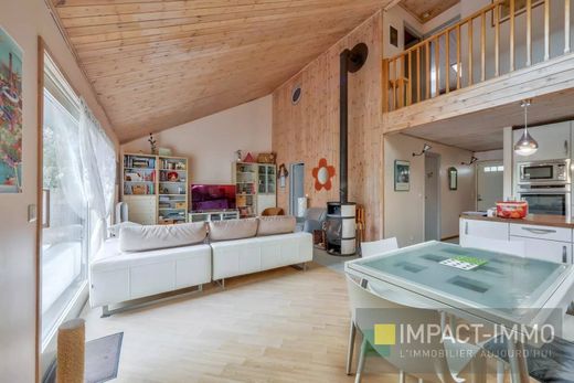 Luxury home in Argenteuil, Val d'Oise