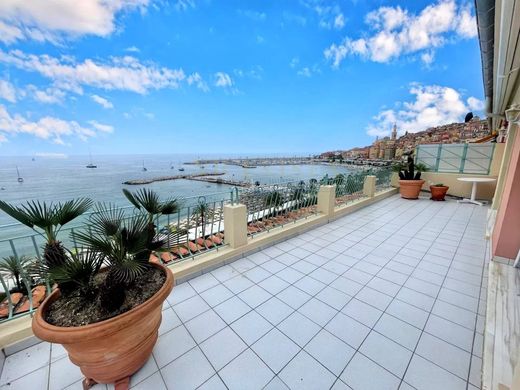 Apartment in Menton, Alpes-Maritimes