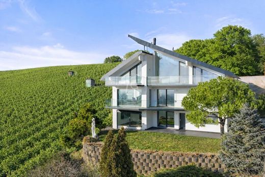 Luxus-Haus in Clarmont, Morges