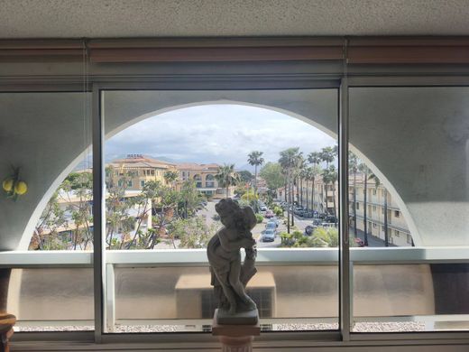 Apartment in Sanary-sur-Mer, Var