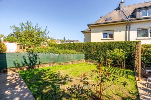 Duplex in Strassen, Canton de Luxembourg