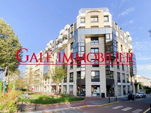 Piso / Apartamento en Bourg-la-Reine, Altos de Sena