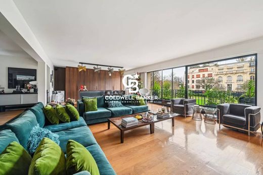 Apartament w La Muette, Auteuil, Porte Dauphine, Paris