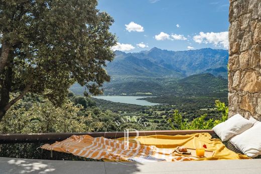 Villa in L'Île-Rousse, Upper Corsica