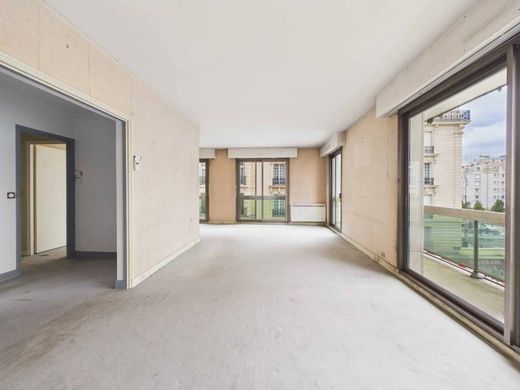 Apartment / Etagenwohnung in Monceau, Courcelles, Ternes, Paris