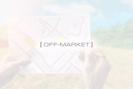 Land in Grimaud, Var