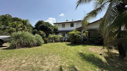 Casa di lusso a Matoury, Arrondissement de Cayenne