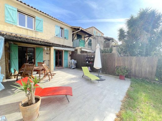 Luxus-Haus in Saint-André-de-la-Roche, Alpes-Maritimes