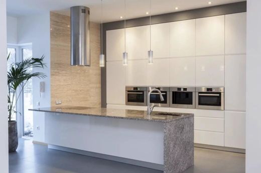Apartment in Maisons-Alfort, Val-de-Marne